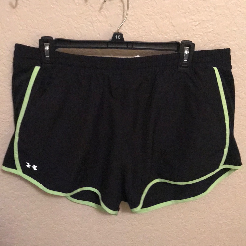 EUC worn maybe 5-6 times. Under Armour work out.